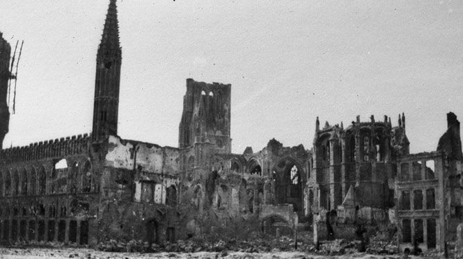 Vernietiging van de stad Ieper tijdens WOI