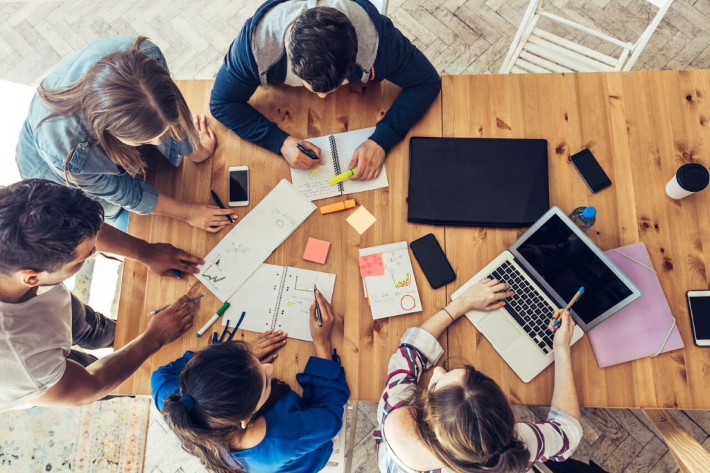 Vijf voorwaarden voor digitale inclusie in het onderwijs