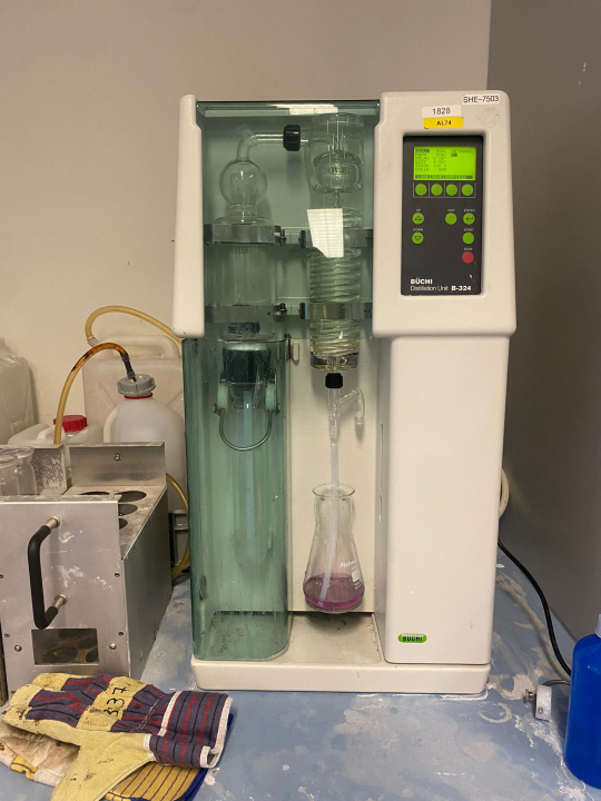 Figuur 6: destillator met gesloten klep