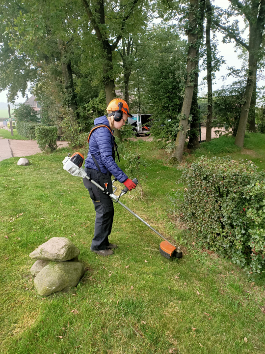 Werken met een bosmaaier