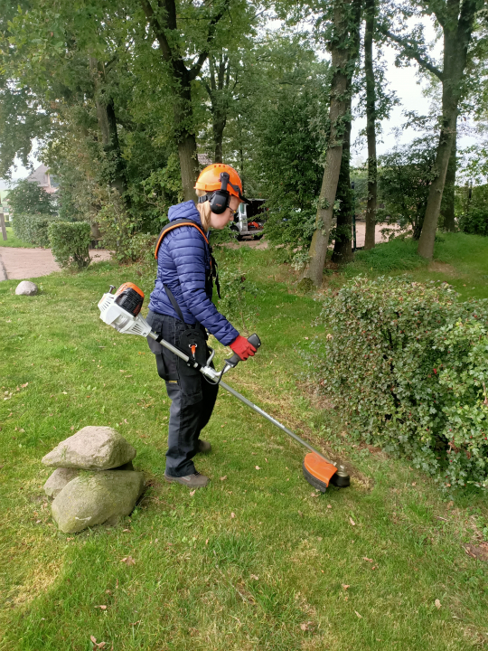 werken met een bosmaaier