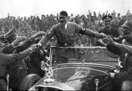 Adolf Hitler als overwinnaar van de Duitse verkiezingen.
