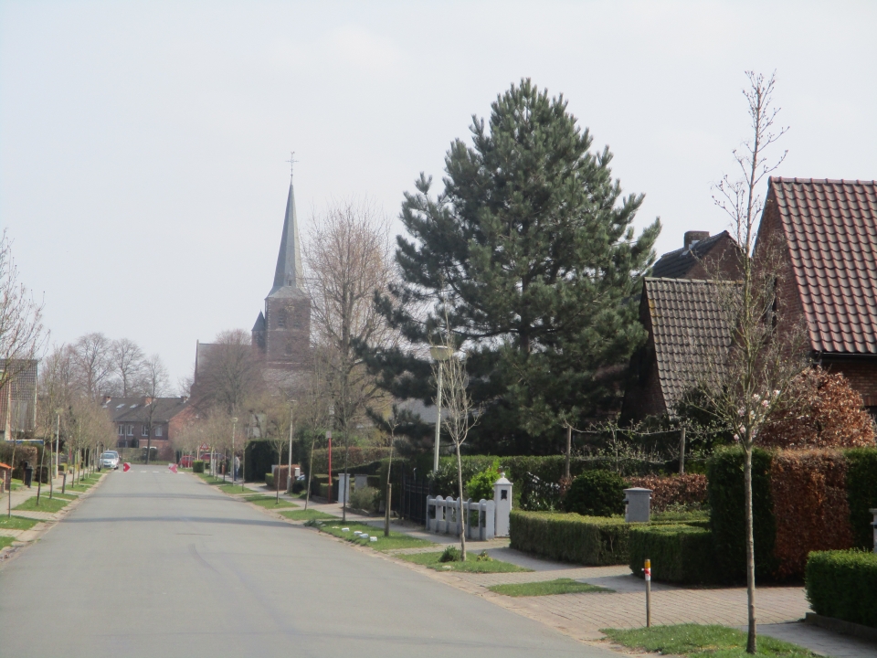 Als je dit ziet, bevindt de 3e speeltuin zich aan je linkerkant