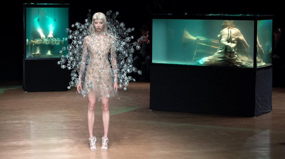 Ontwerp van Iris van Herpen