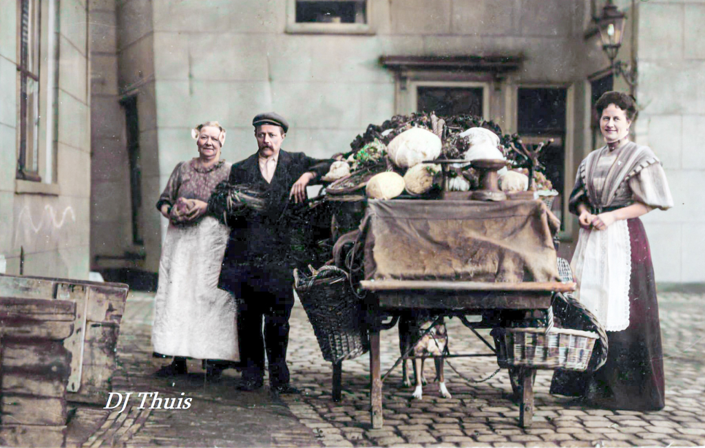 1919-Groenteboer Rietveld winkel op de Dubbele Buurt