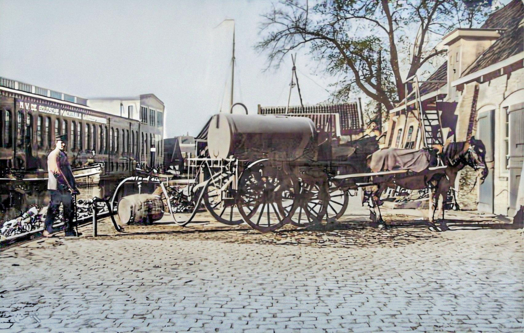 1915-De asschuur aan de Vest