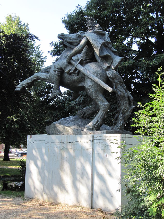 Afbeelding 3: Beeld van Karel de Grote in Nijmegen.